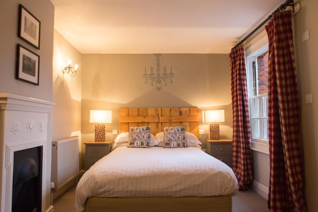 The King'S Head Hotel Winchester Kültér fotó