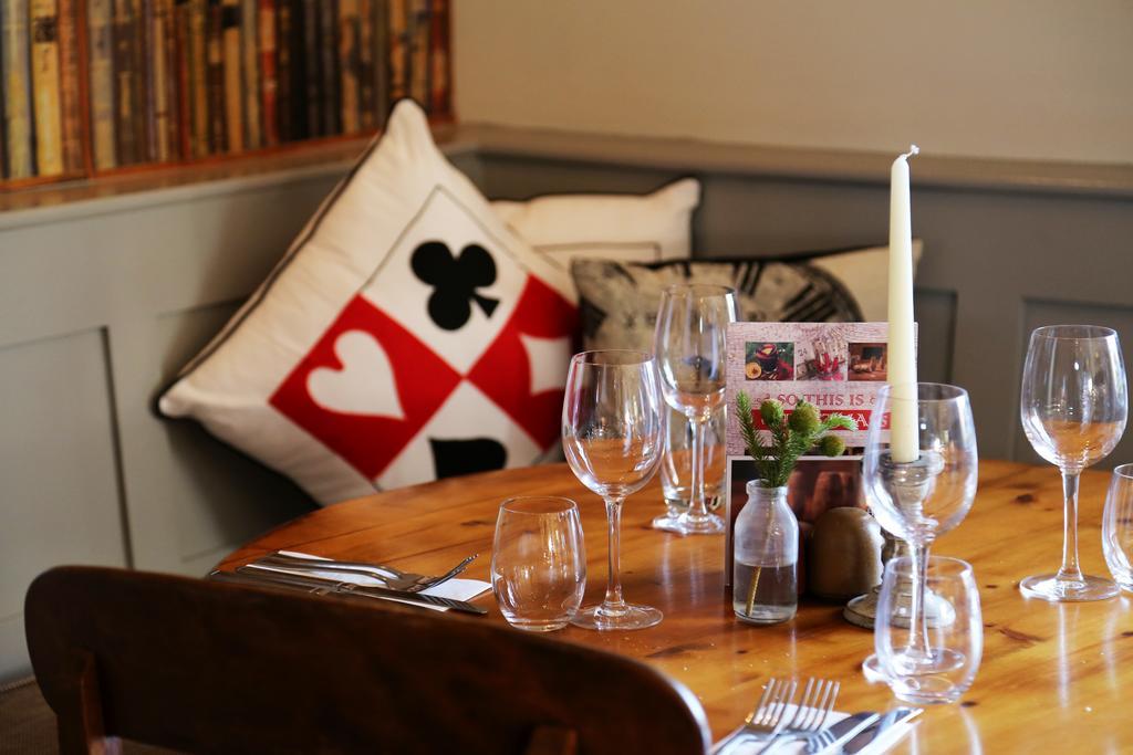 The King'S Head Hotel Winchester Kültér fotó