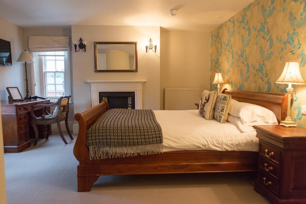 The King'S Head Hotel Winchester Kültér fotó